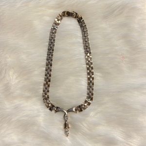 Tara ladies necklace